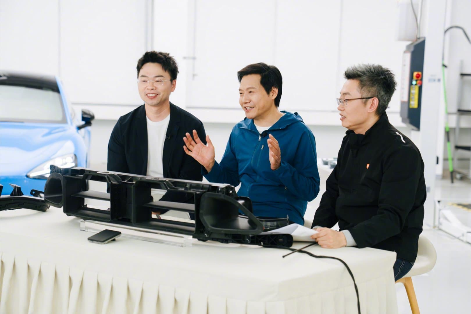 Xiaomi Conducts 3.5-Hour Live Teardown of New SU7 at Factory, Revealing Technical Details